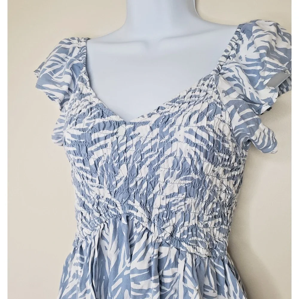 Japna Flutter Sleeve Crop Top Size S Shirred Boho Tropical Beachy Coastal Blue - Picture 2 of 10